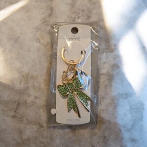 New Sparkling Green Bow Keychain